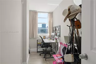 3161 S Ocean Dr, Hallandale Beach, FL 33009 - Photo 33