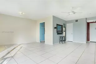 8024 Tatum Waterway Dr, Miami Beach, FL 33141 - Photo 15