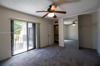 351 Lake Arbor Dr, Palm Springs, FL 33461 - Photo 7