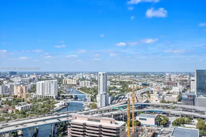 185 SW 7 St #3407, Miami, FL 33130 - Photo 17