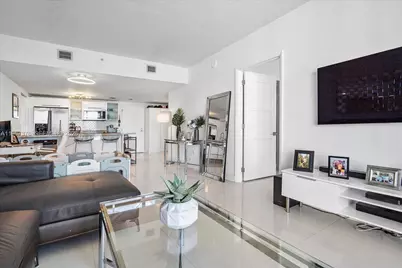 185 SW 7 St #3407, Miami, FL 33130 - Photo 7