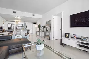 185 SW 7th St, Miami, FL 33130 - Photo 7
