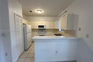 2615 SE 15th Pl, Homestead, FL 33035 - Photo 5