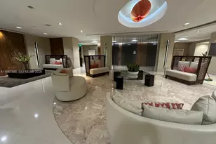 2555 Collins Ave, Miami Beach, FL 33140 - Photo 11