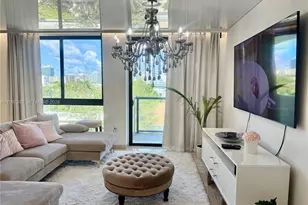 9800 W Bay Harbor Dr, Bay Harbor Islands, FL 33154 - Photo 1