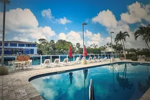 9800 W Bay Harbor Dr, Bay Harbor Islands, FL 33154 - Photo 15