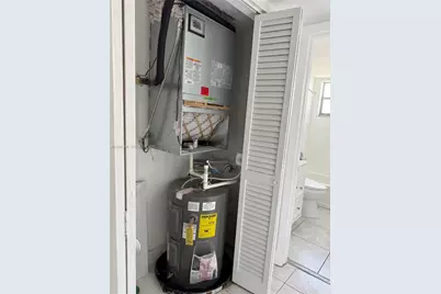 1333 E Hallandale Beach Blvd #444, Hallandale Beach, FL 33009 - Photo 15