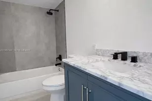 155 Isle of Venice Dr, Fort Lauderdale, FL 33301 - Photo 19