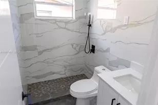 2600 NW 108th St, Miami, FL 33167 - Photo 15