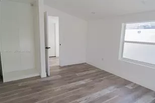 2600 NW 108th St, Miami, FL 33167 - Photo 13