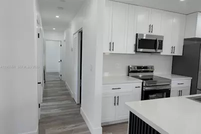 2600 NW 108th St, Miami, FL 33167 - Photo 13