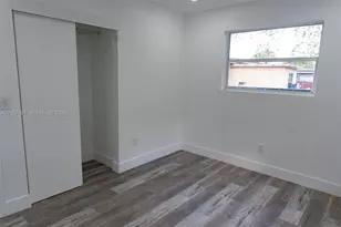 2600 NW 108th St, Miami, FL 33167 - Photo 27