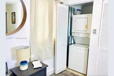 821 SW 2nd St #6, Miami, FL 33130 - Photo 9