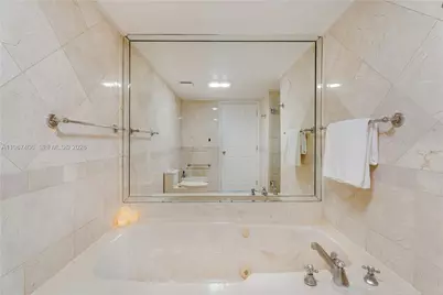 [Address not provided], Miami, FL 33131 - Photo 39