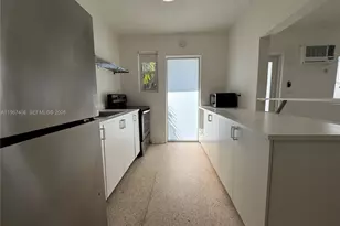 1385 NE 105th St, Miami Shores, FL 33138 - Photo 5