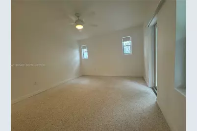 1385 NE 105th St #1, Miami Shores, FL 33138 - Photo 9