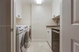 6051 N Ocean Dr, Hollywood, FL 33019 - Photo 15