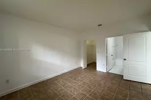 2524 SE 16th Rd, Homestead, FL 33035 - Photo 11