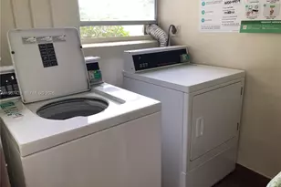 4806 NW 36th St, Lauderdale Lakes, FL 33319 - Photo 19