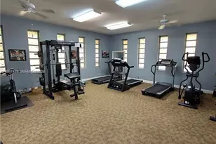 4806 NW 36th St, Lauderdale Lakes, FL 33319 - Photo 23