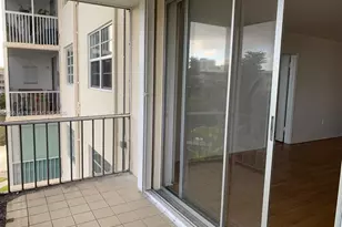 2859 Leonard Dr, Aventura, FL 33160 - Photo 13