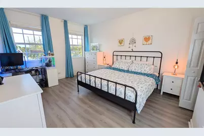 17038 SW 95th Ter, Miami, FL 33196 - Photo 17