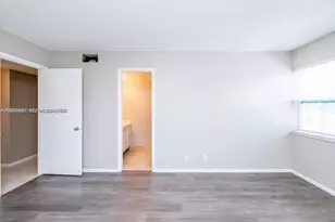 2304 NE 7th St, Hallandale Beach, FL 33009 - Photo 3