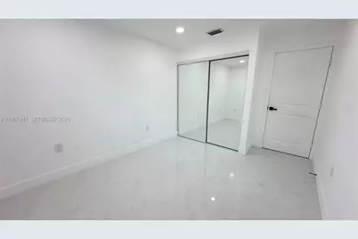 1304 NW 43rd St, Miami, FL 33142 - Photo 9