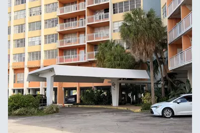 2025 NE 164th St #706, North Miami Beach, FL 33162 - Photo 7