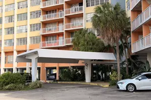 2025 NE 164th St, North Miami Beach, FL 33162 - Photo 7