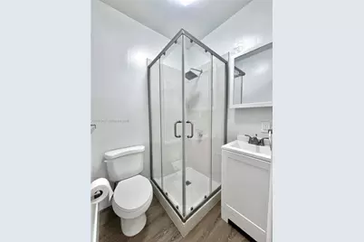 611 W 50th Pl #2, Hialeah, FL 33012 - Photo 3