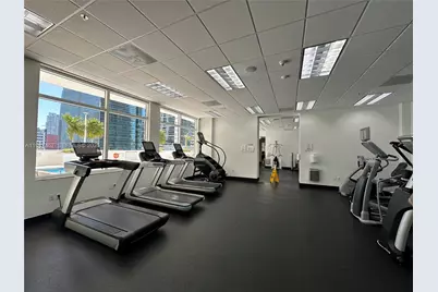 1200 Brickell Bay Dr #1712, Miami, FL 33131 - Photo 23
