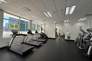 1200 Brickell Bay Dr, Miami, FL 33131 - Photo 23