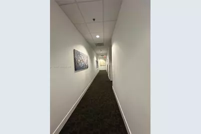 1200 Brickell Bay Dr #1712, Miami, FL 33131 - Photo 27