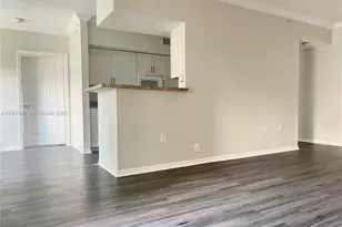 100 SW 117th Terrace, Pembroke Pines, FL 33025 - Photo 3