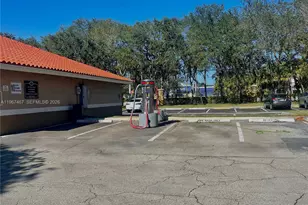 100 SW 117th Terrace, Pembroke Pines, FL 33025 - Photo 41