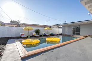 7881 E Sheridan St, Hollywood, FL 33024 - Photo 7