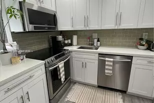 5221 Geneva Way, Doral, FL 33166 - Photo 3