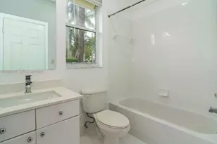 1833 Harbor View Cir, Weston, FL 33327 - Photo 33