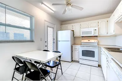301 NE 14th Ave #702, Hallandale Beach, FL 33009 - Photo 15
