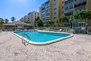 301 NE 14th Ave, Hallandale Beach, FL 33009 - Photo 1