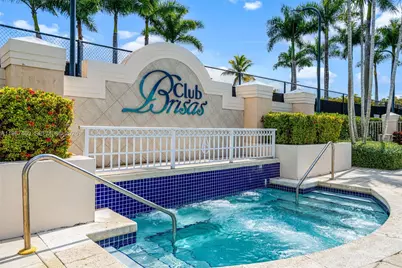 5725 NW 114th Path #114, Doral, FL 33178 - Photo 25