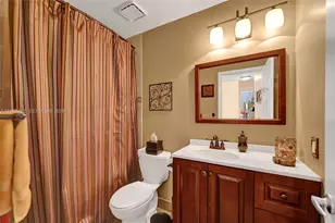 2932 Oak Park Cir, Davie, FL 33328 - Photo 21