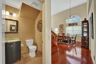 2932 Oak Park Cir, Davie, FL 33328 - Photo 13