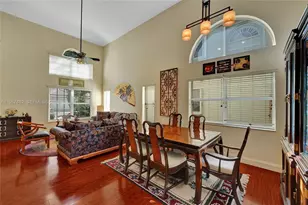 2932 Oak Park Cir, Davie, FL 33328 - Photo 5