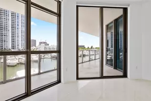 17301 Biscayne Blvd, North Miami Beach, FL 33160 - Photo 29