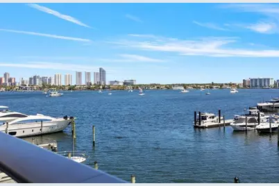 17301 Biscayne Blvd #305, North Miami Beach, FL 33160 - Photo 1