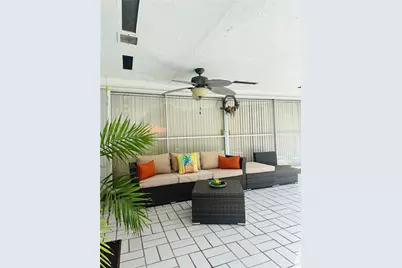 9260 SW 176th St, Palmetto Bay, FL 33157 - Photo 3