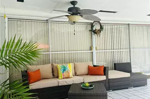 9260 SW 176th St, Palmetto Bay, FL 33157 - Photo 3