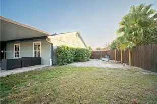 131 Rosewood Cir, Jupiter, FL 33458 - Photo 37